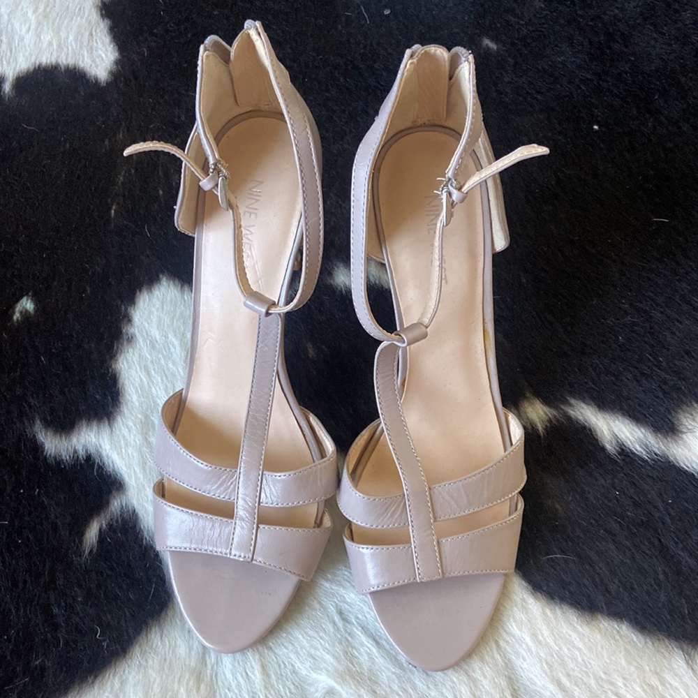 High heels - Picture 5 of 5